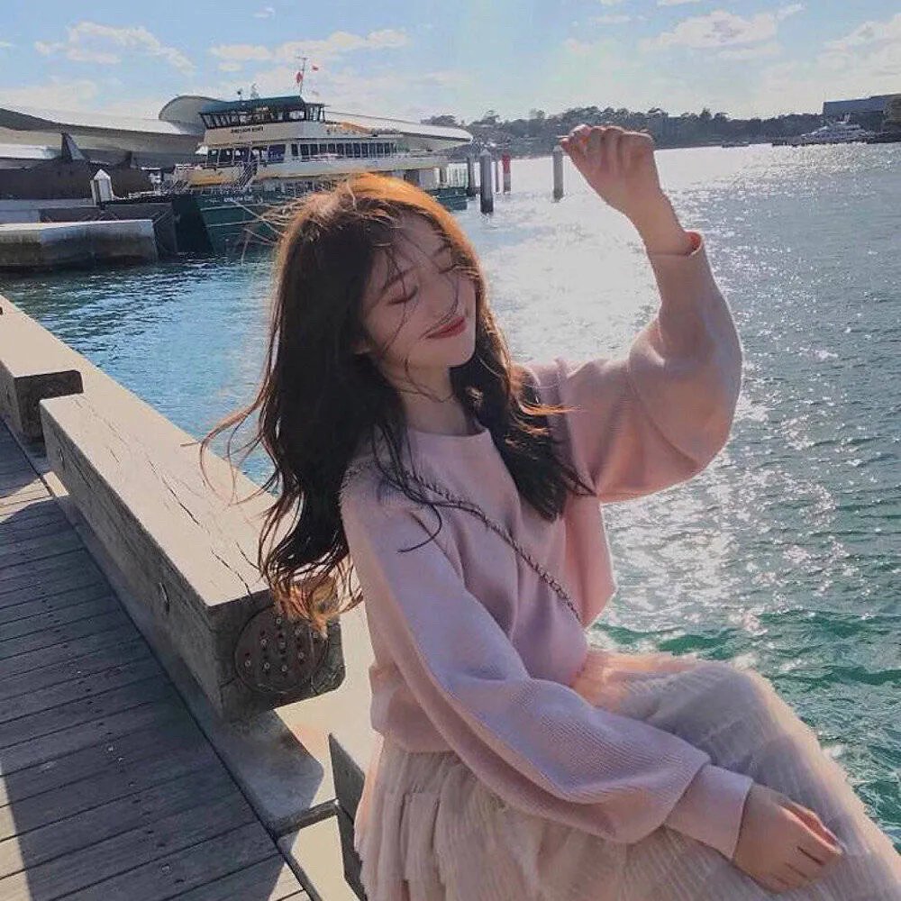 生活是条静静的河流